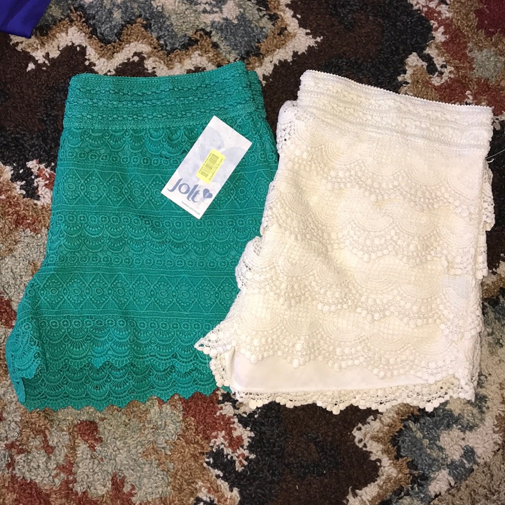 Lace Short Bundle.